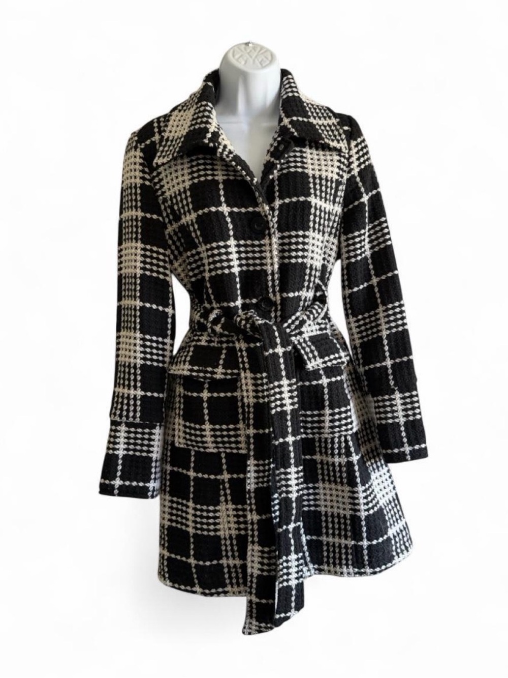 Forever 21 Black and White Plaid textured Belted Coat